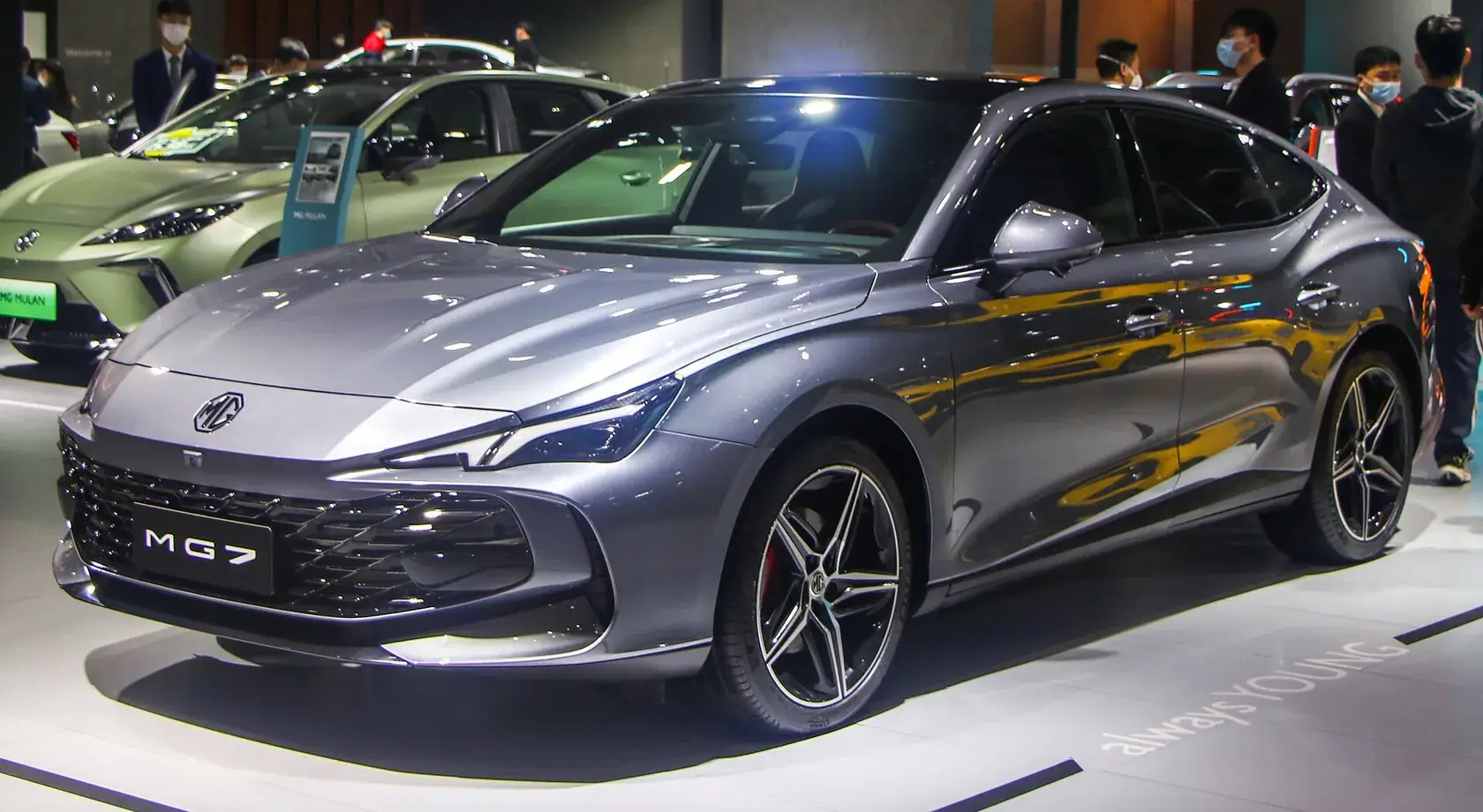 MG MG7
